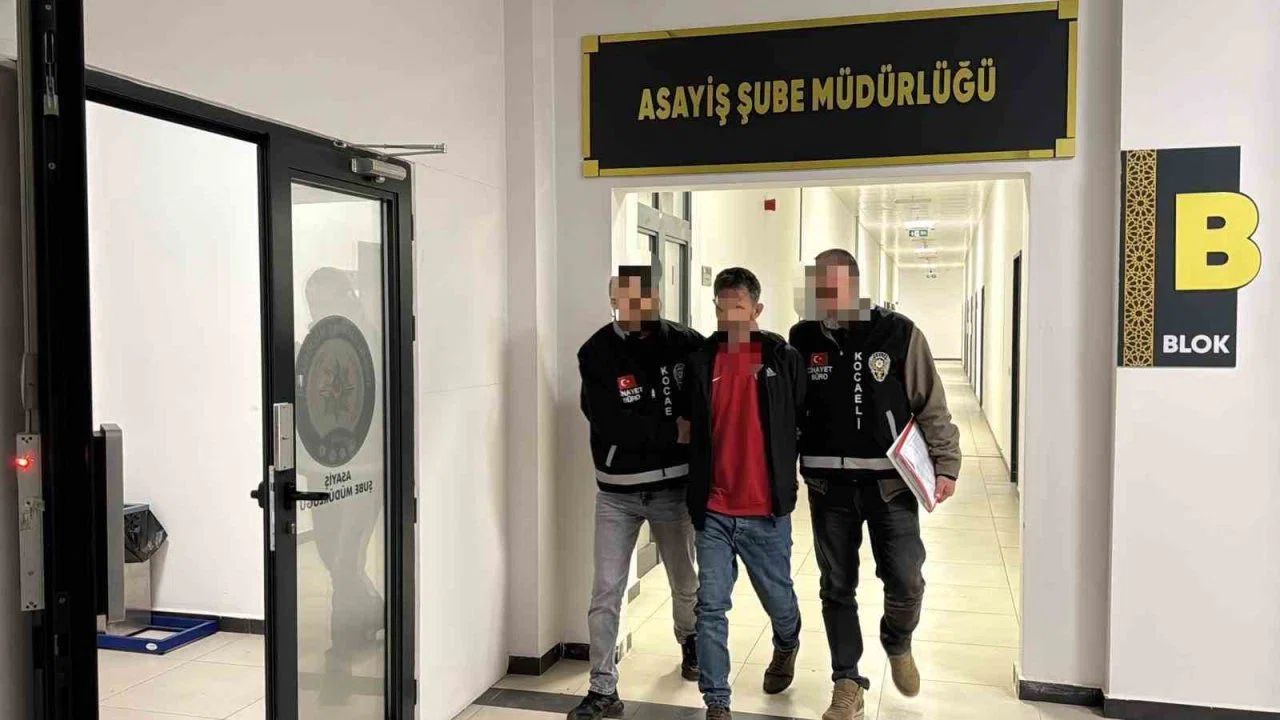 Eşini 8 bıçak darbesiyle öldürüp kardeşini aramış: "Hakkını helal et, Binnur öldü"