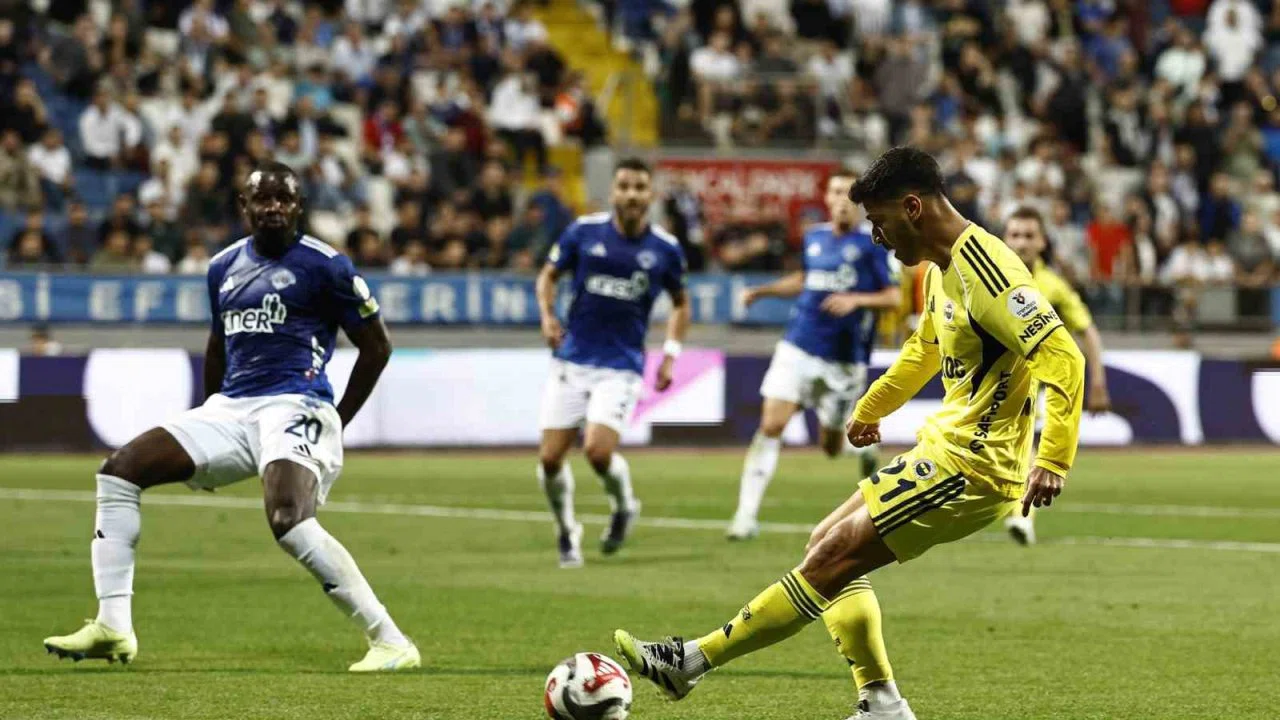 Fenerbahçe, Kasımpaşa’yı konuk edecek