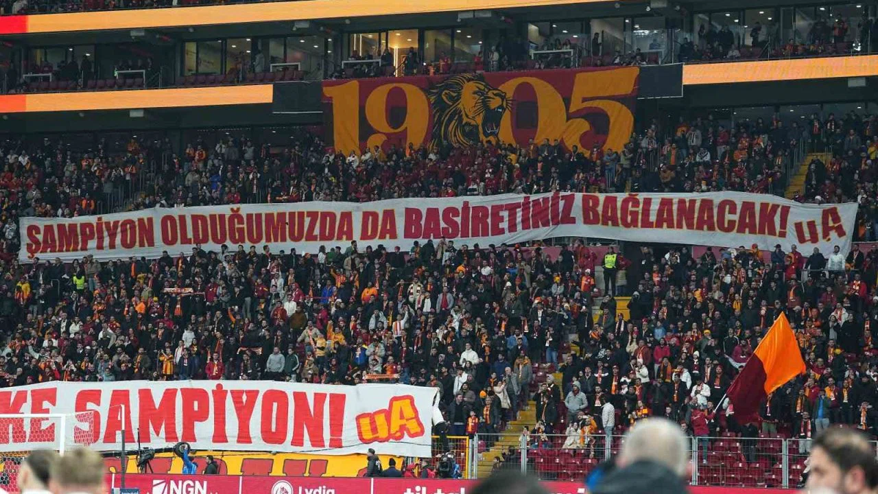 Galatasaray’da 4 değişiklik