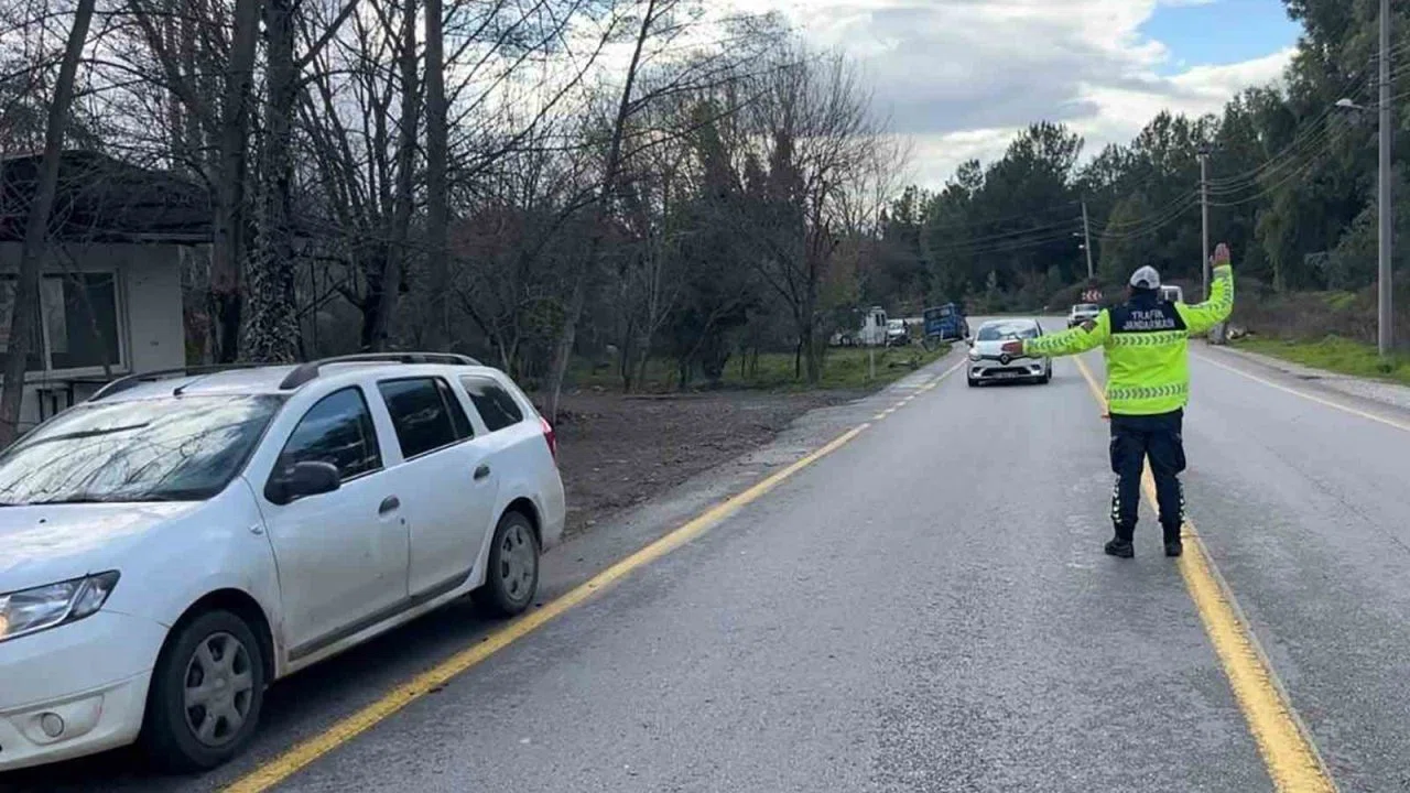 Jandarma trafik ekipleri bir haftada 25 bin 250 araç denetledi