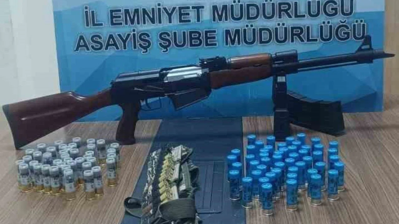 Kars’ta silah ve mühimmat ele geçirildi