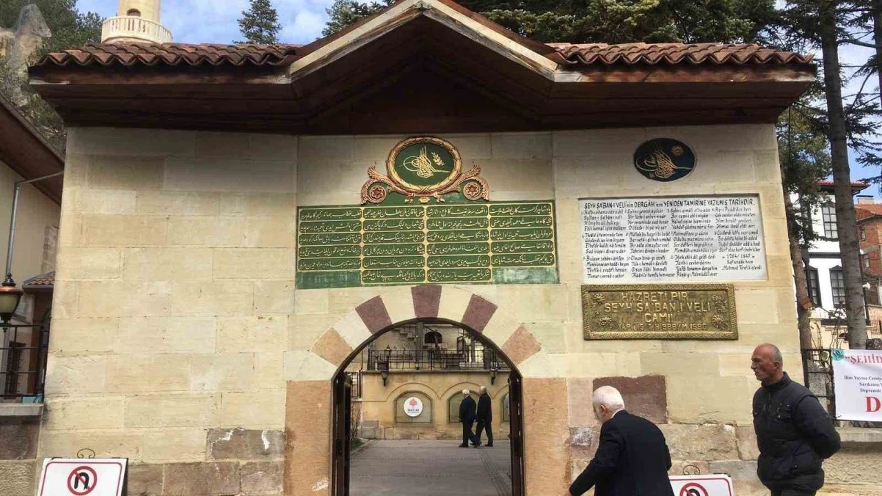 Kastamonu’da 3 camide teravih namazları hatimle kılınacak