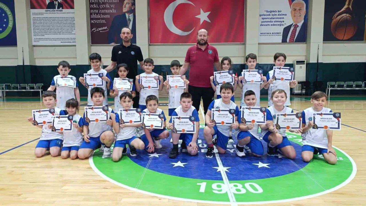 Kış Spor Okulları’nda eğlence ve spor bir arada