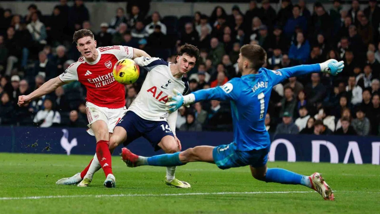 Kuzey Londra derbisinde kazanan Arsenal