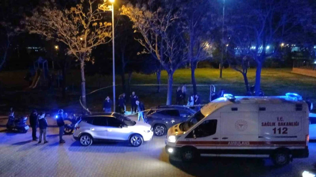 Manisa’da çıkan silahlı ve bıçaklı kavgada iki kardeş yaralandı