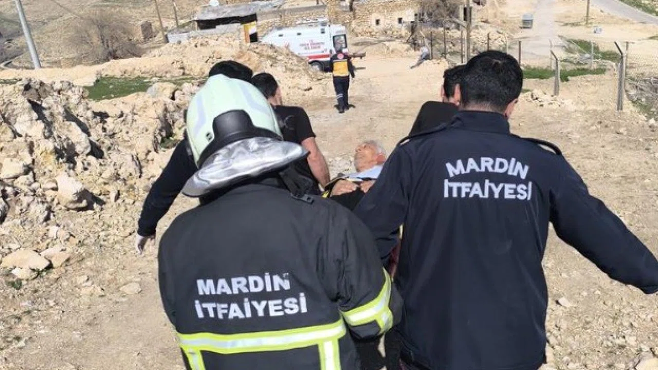 Mardin’de boş havuza düşen kişi yaralandı