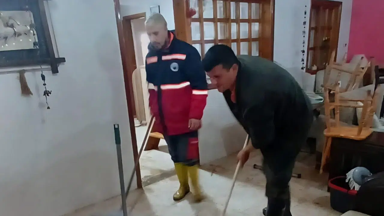 Menderes’te Temizlik Harekatı