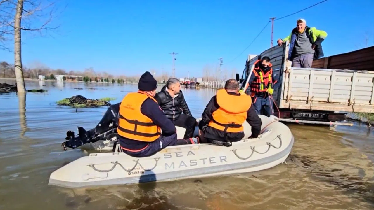 Meriç Nehri çevresinde can pazarı: Vatandaşlar tahliye ediliyor