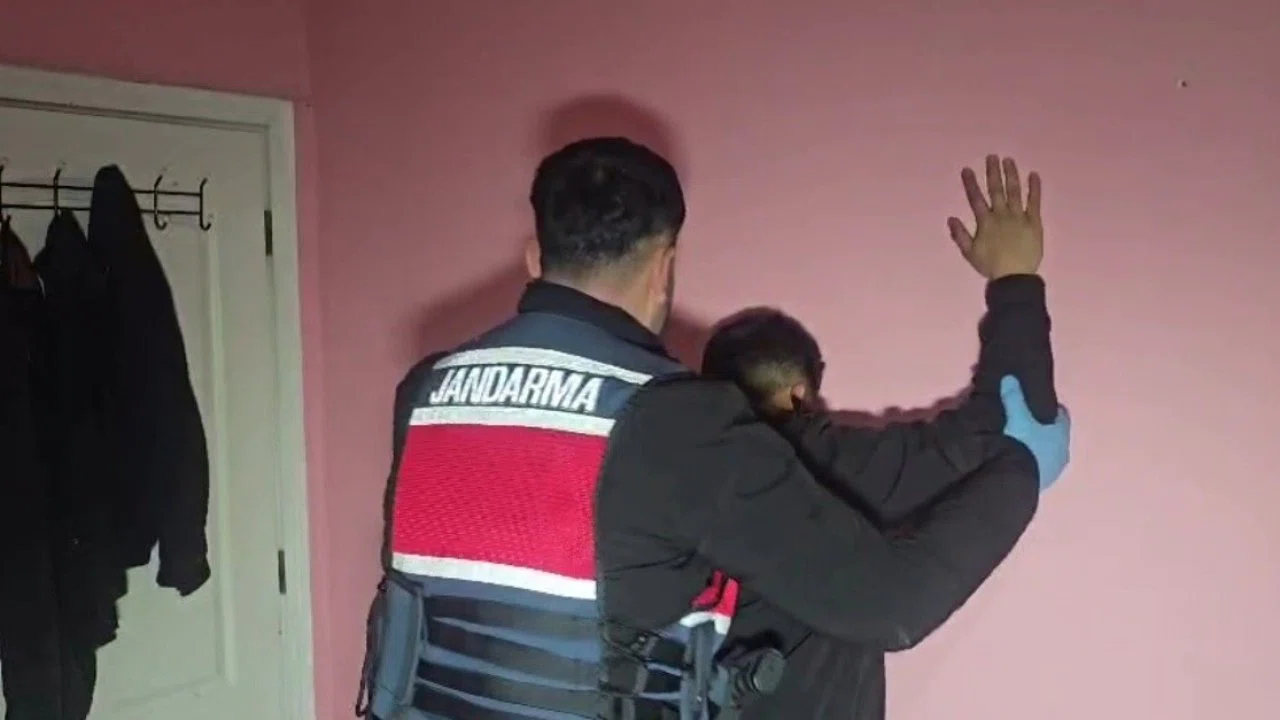Mersin’de yasa dışı bahis operasyonu: 9 tutuklama
