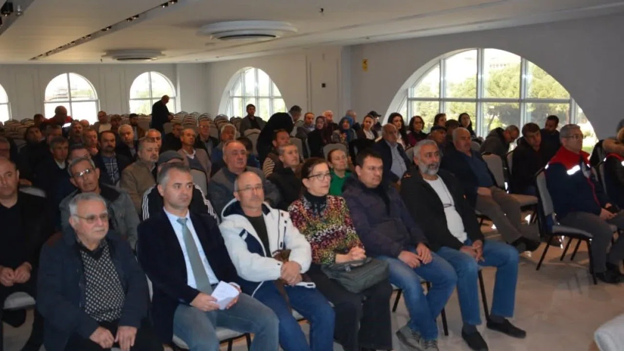 Nazilli’de kaliteli incir için toplantı düzenlendi