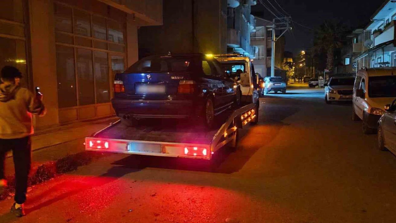 Sakarya’da drift atan iki sürücüye toplam 116 bin 434 lira ceza kesildi