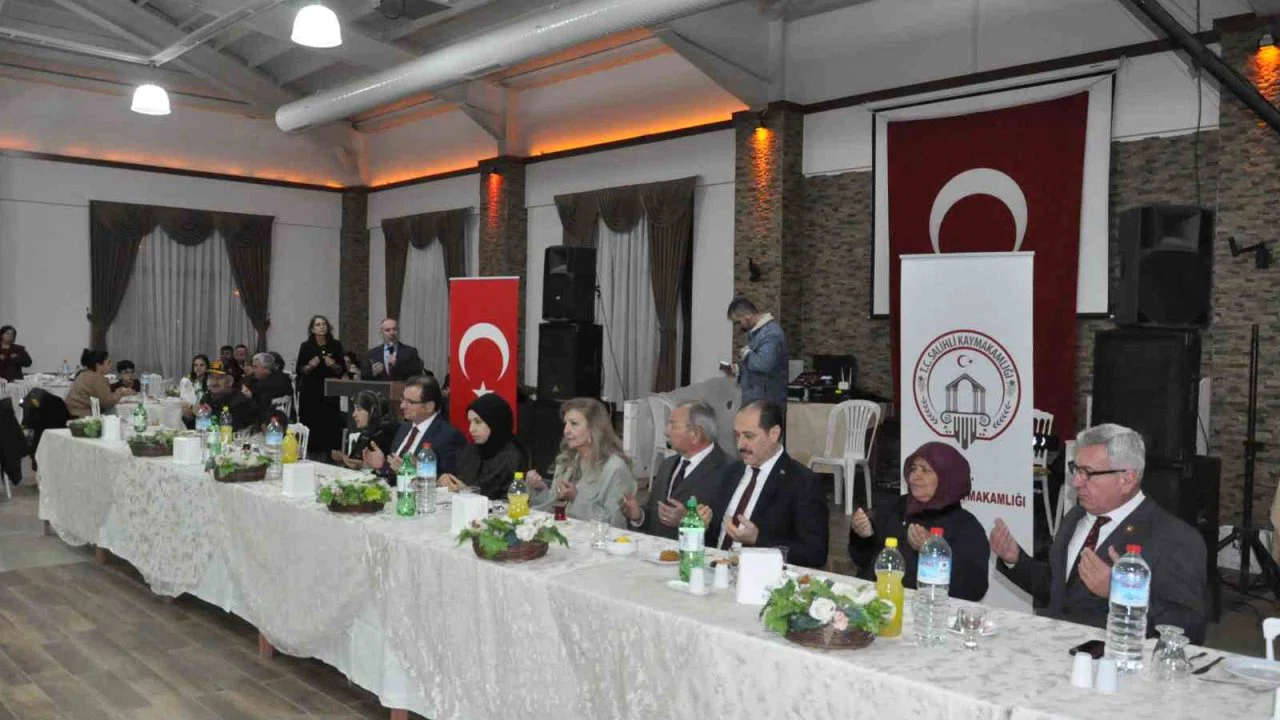 Salihli Kaymakamı Güldoğan, şehit aileleri ve gazilerle iftarda buluştu