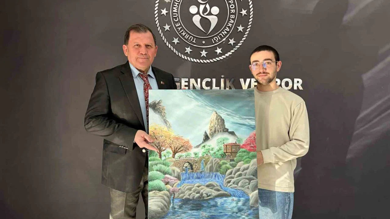 Şampiyon sporcudan Kabakcı’ya anlamlı hediye