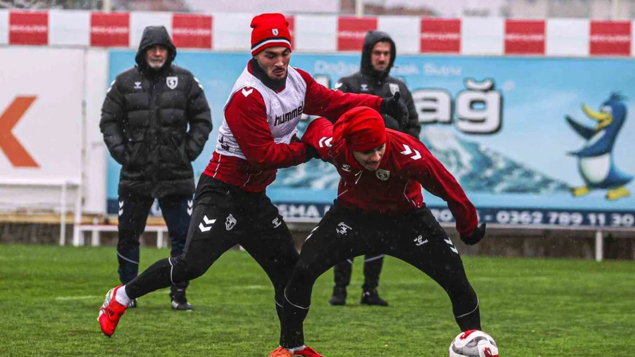 Samsunspor, Gaziantep FK engelini 3 puanla geçmek istiyor