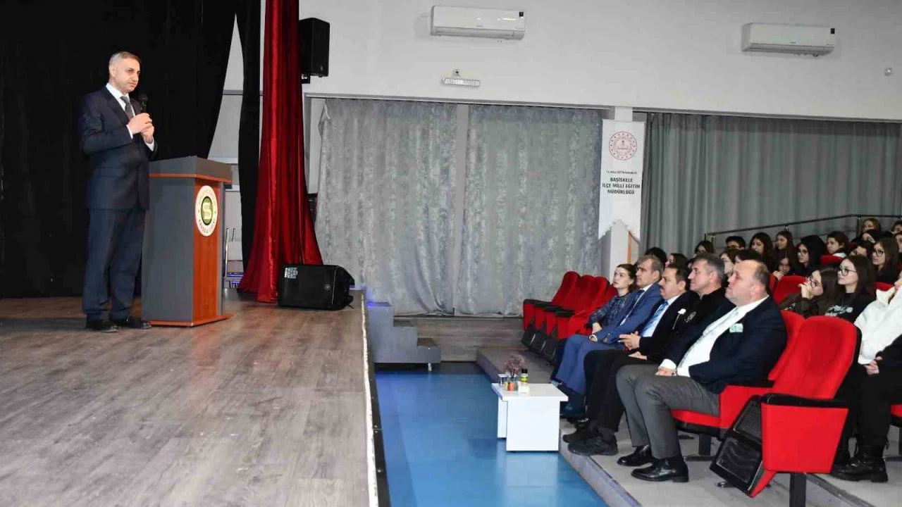 Siber tuzaklara karşı alarm: Okullarda koruyucu eğitim hamlesi