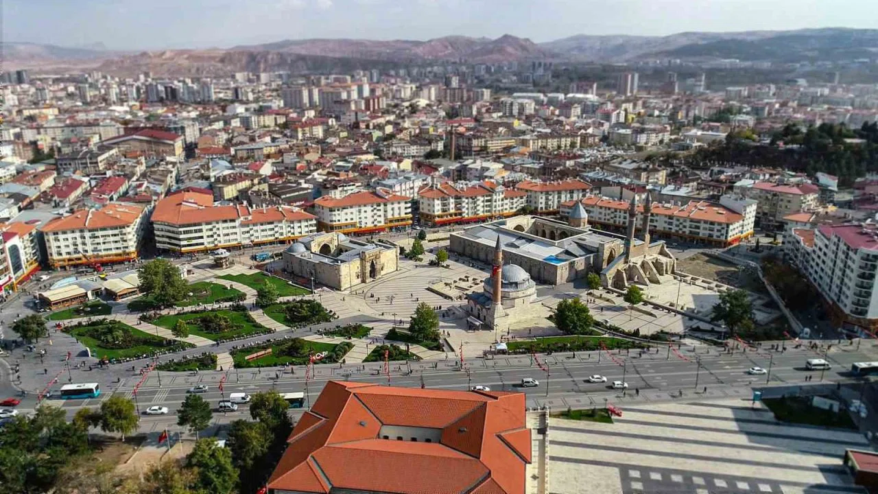 Sivas’ta Sivaslı nüfusu azaldı, yabancı nüfus arttı