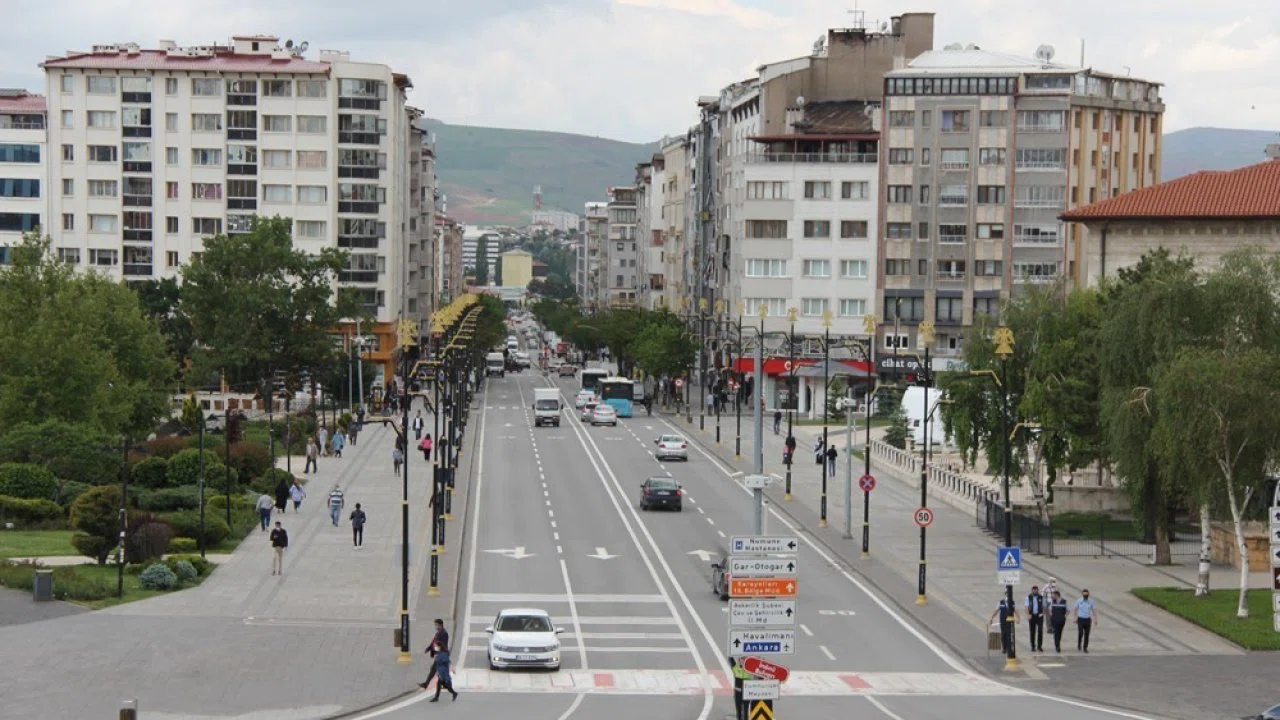 Sivas’ta yılın ilk ayında 696 konut, 111 iş yeri satıldı