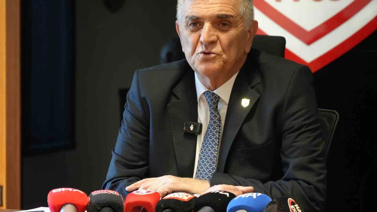 Suat Çakır: "Konferans Ligi’nde turu geçmek istiyoruz"