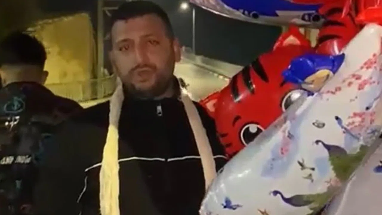 Turgutlu’da baloncudan çocuklara Ramazan sürprizi