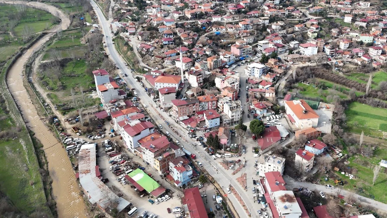 Uluderbent Mahallesi 35 yıllık çileden kurtuluyor