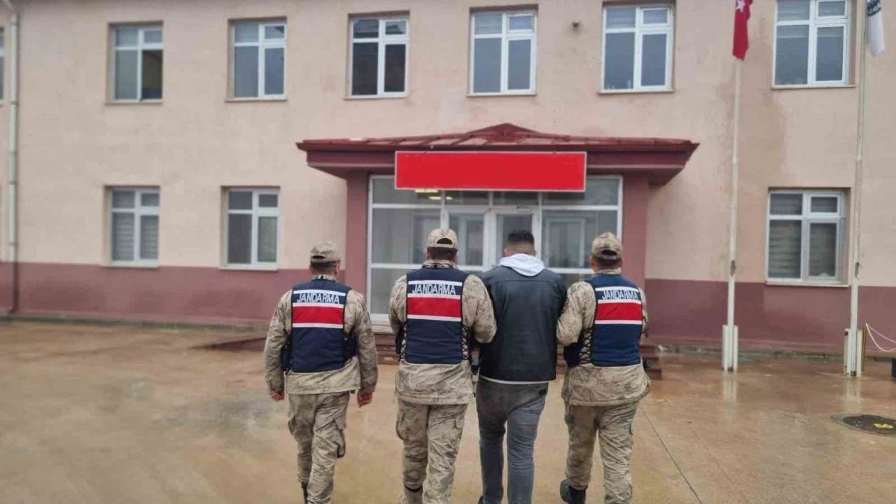 Yağma suçundan kesinleşmiş 16 yıl cezayla aranan şahıs yakalandı