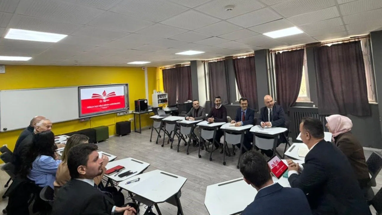 Yığılca’da eğitim yöneticileriyle istişare toplantısı