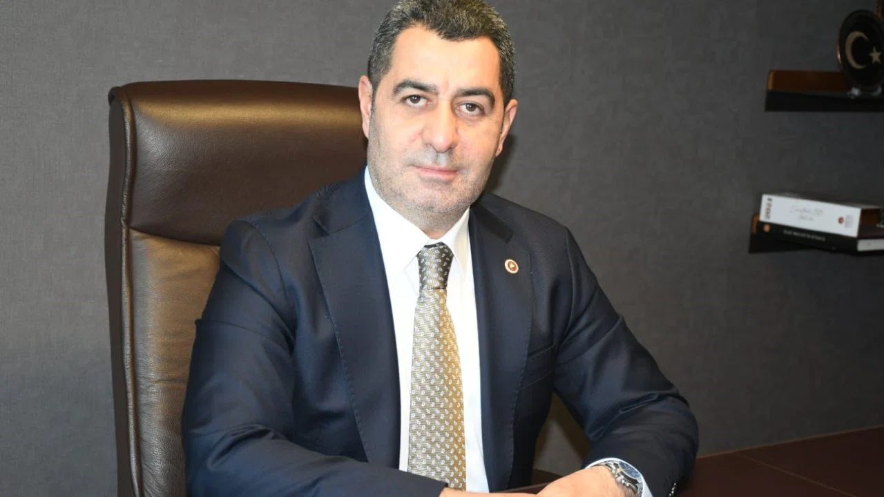 AK Parti Gaziantep Milletvekili Bünyamin Bozgeyik’ten Ramazan Bayramı mesajı