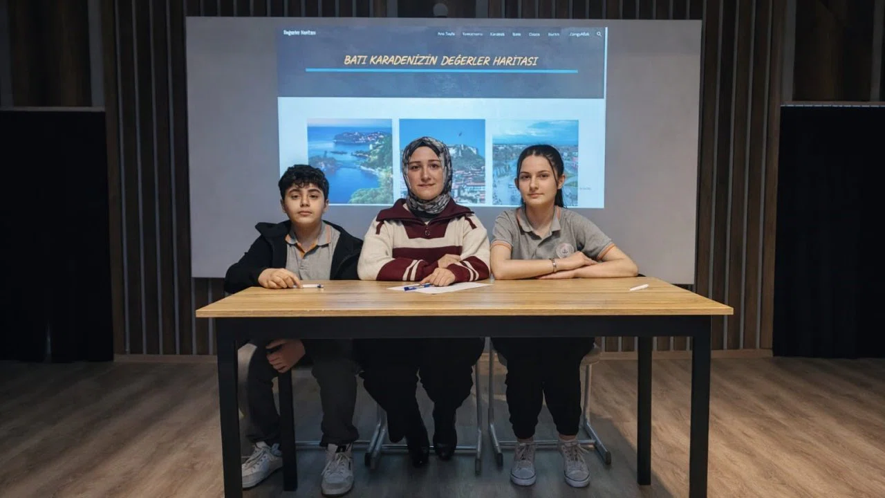 Alaplı Atatürk Ortaokulu üst üste bölge finallerinde
