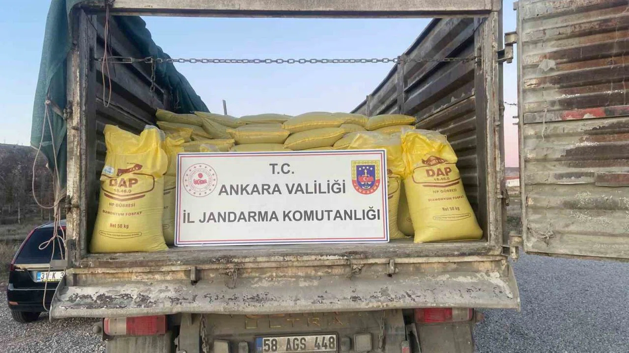 Ankara’da 5 milyon lira değere yakın 30 ton sahte gübre ele geçirildi