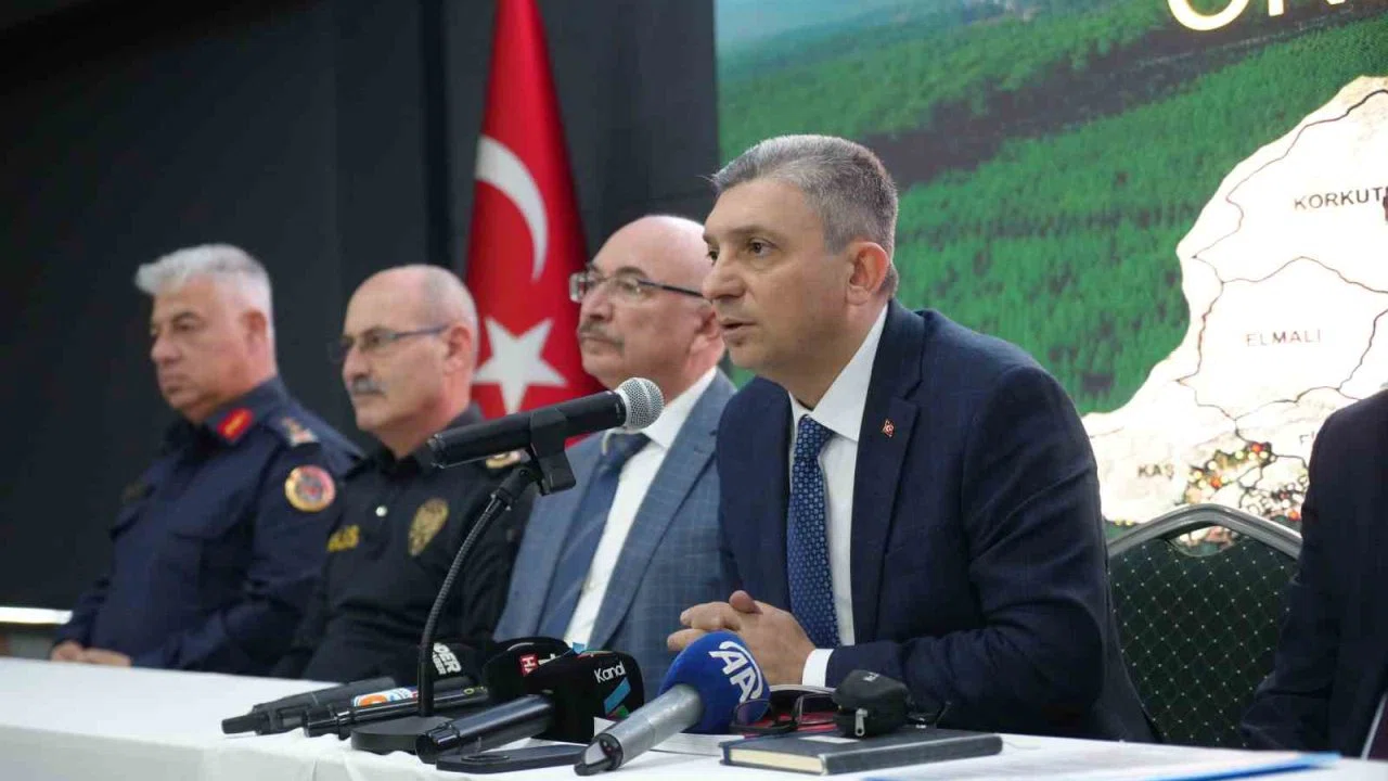 Antalya’dan orman yangınlarına karşı yeni model: Riskli alan ve döneme özel "acil kod" sistemi