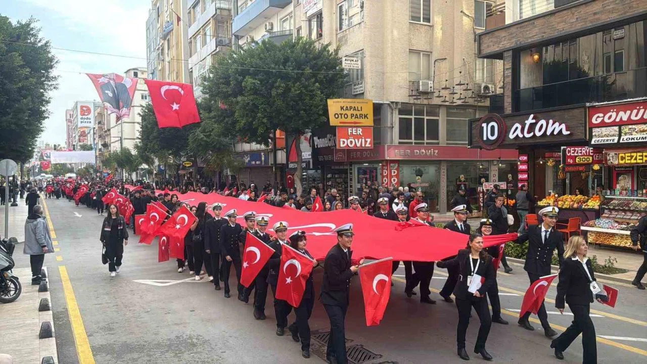 Atatürk’ün Mersin’e gelişinin 103’üncü yıl dönümü törenle kutlandı