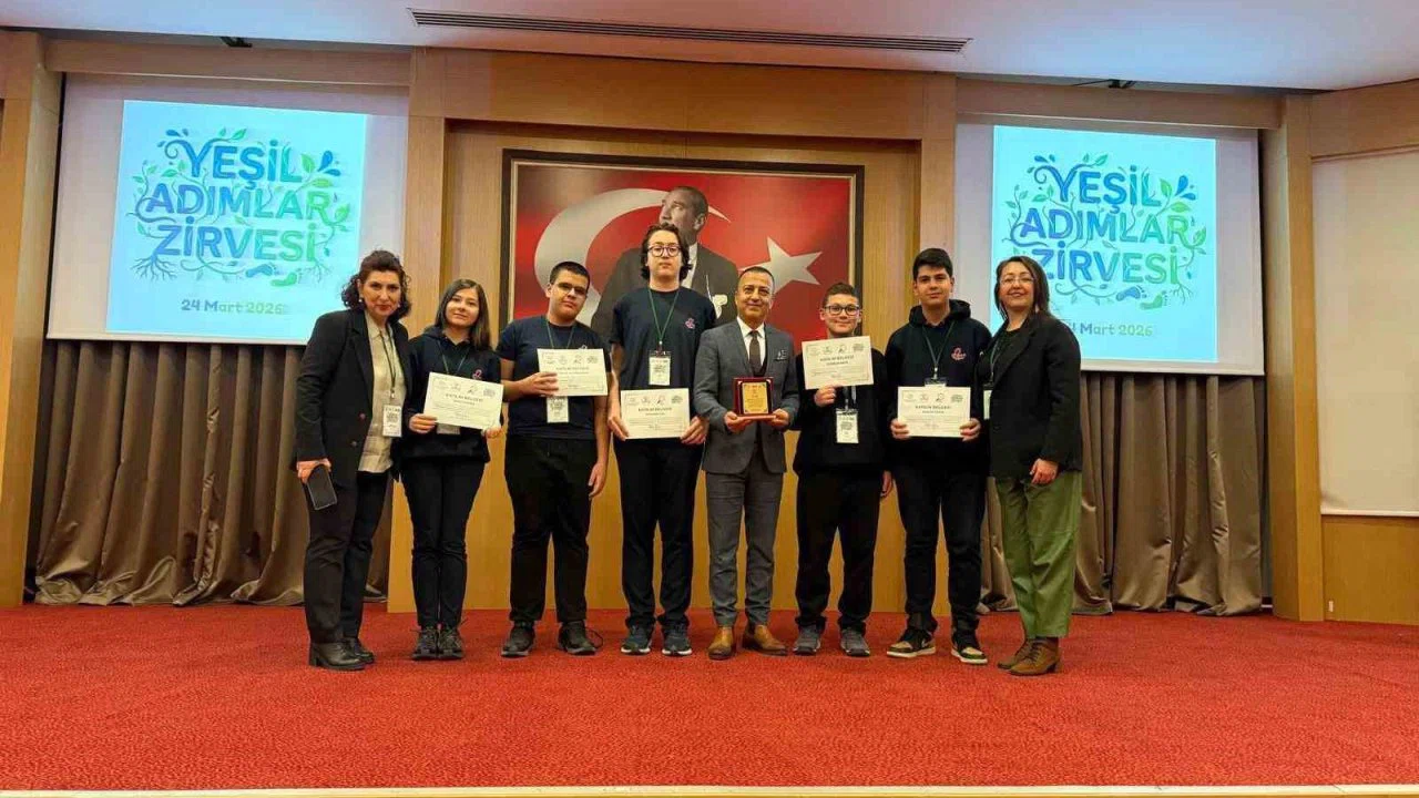 Aydın Lisesi’nden Yeşil Adımlar Zirvesi’nde başarılı temsil