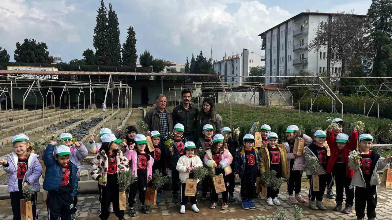 Aydın’da miniklere orman sevgisi aşılandı
