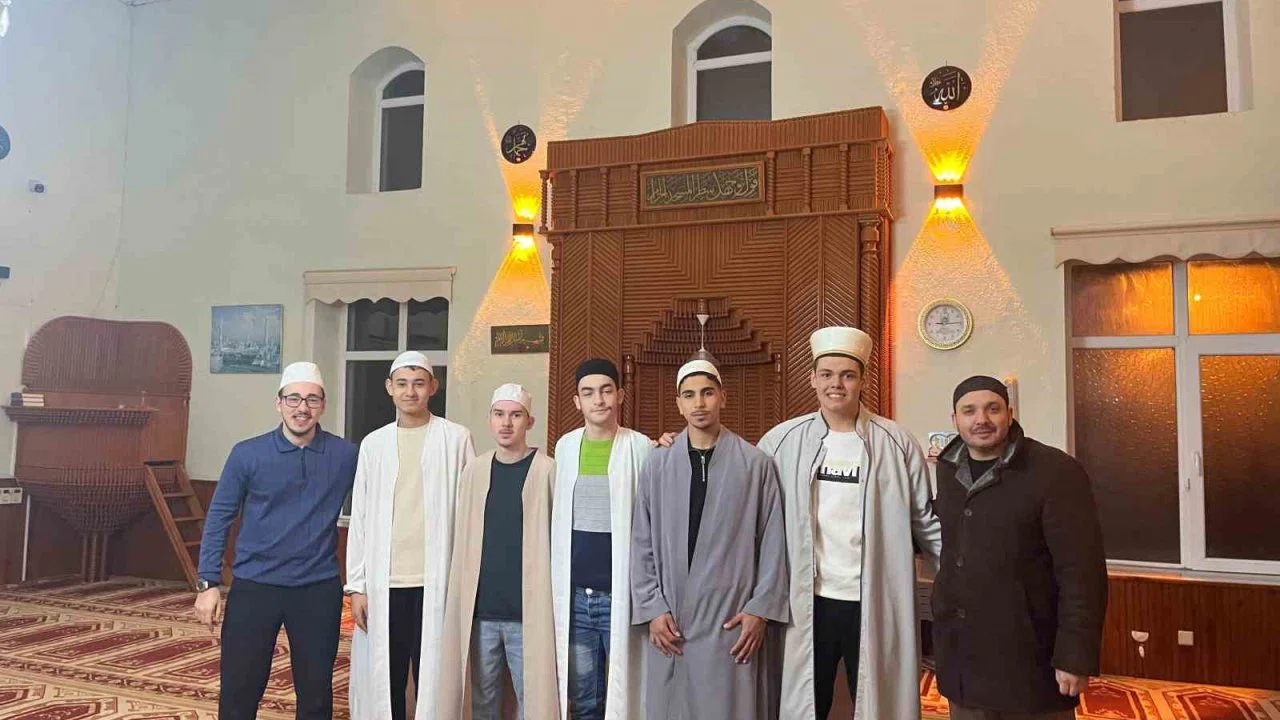 Babaeski’de geleceğin din görevlileri yetişiyor