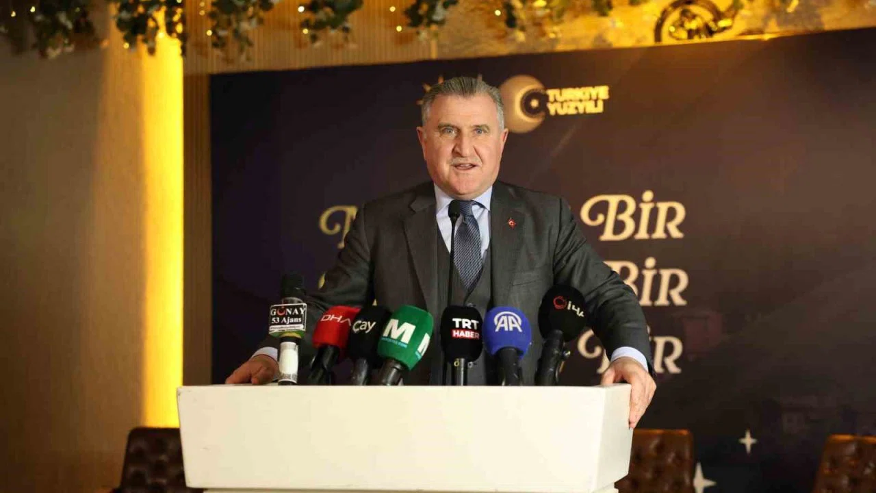 Bakan Osman Aşkın Bak: "Bu millete hizmet etmeye devam edeceğiz"