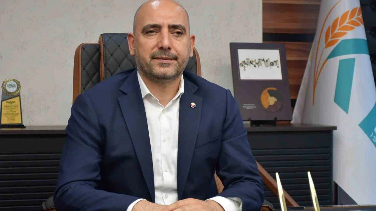 Başkan Bağlamış: "Ramazan Bayramı ülkemize huzur ve bereket getirsin"