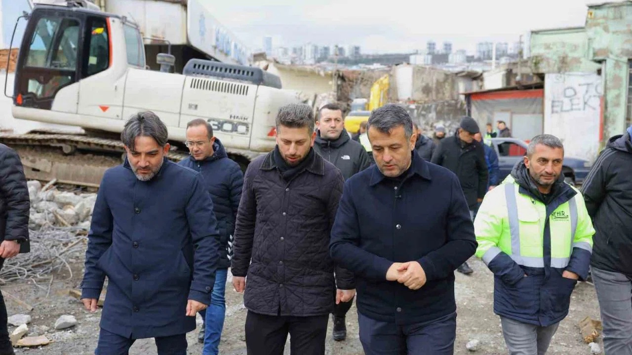Başkan Doğan: "Gülsan Sanayi Sitesi’nin yıkımı 2 aya bitecek"