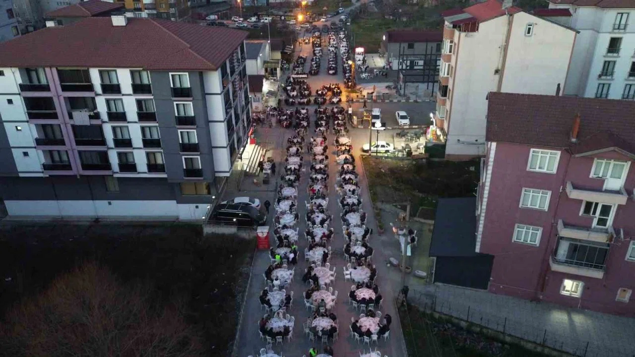 Başkan Kara’dan bin kişilik iftar programı