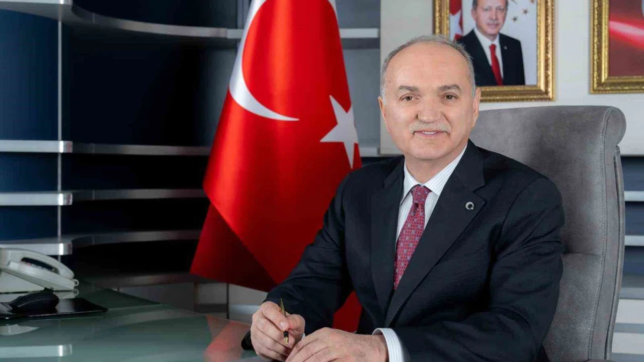 Başkan Özlü’den Kadir Gecesi mesajı