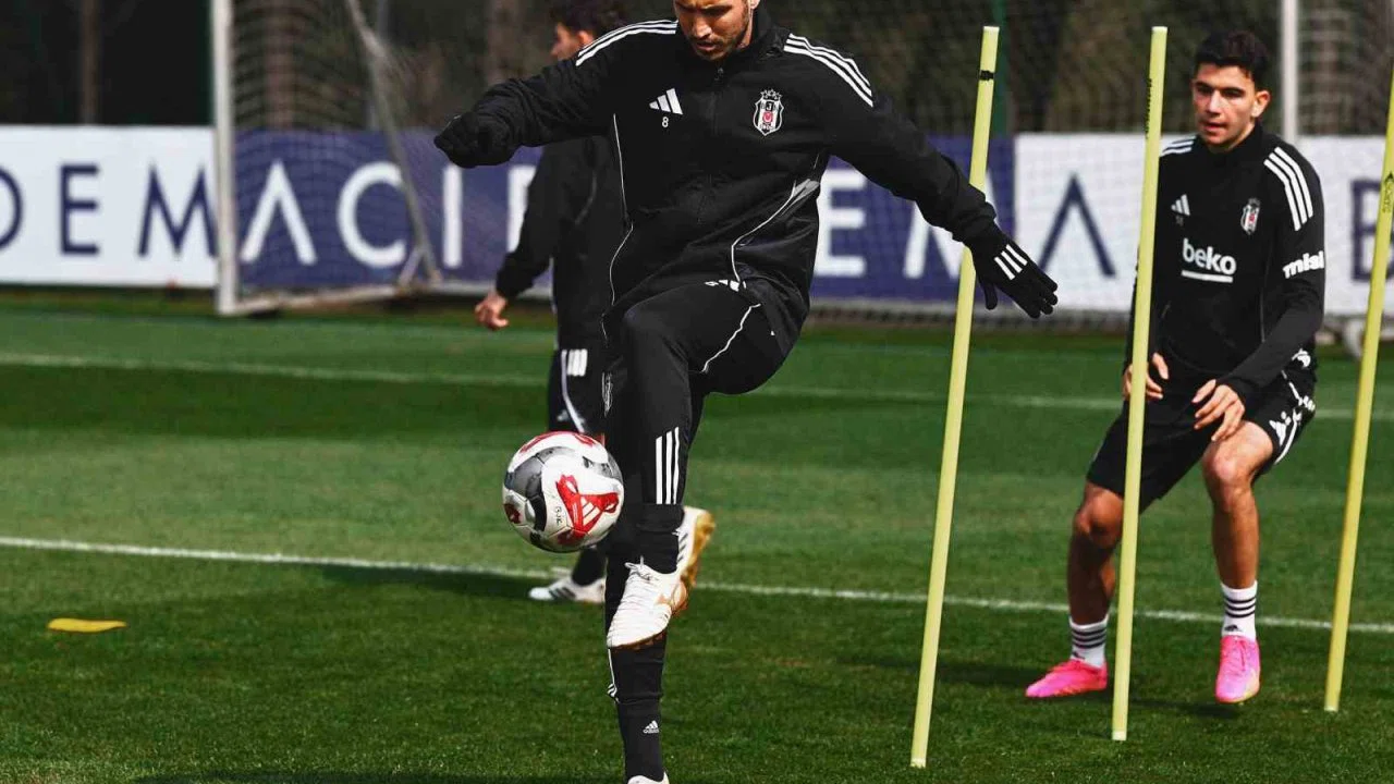Beşiktaş’ta Kasımpaşa maçı hazırlıkları başladı