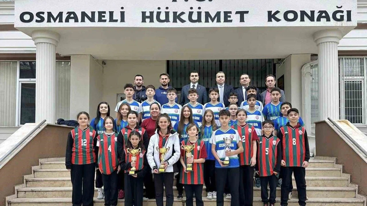 Bilecikli öğrencilerden şampiyonluk başarısı