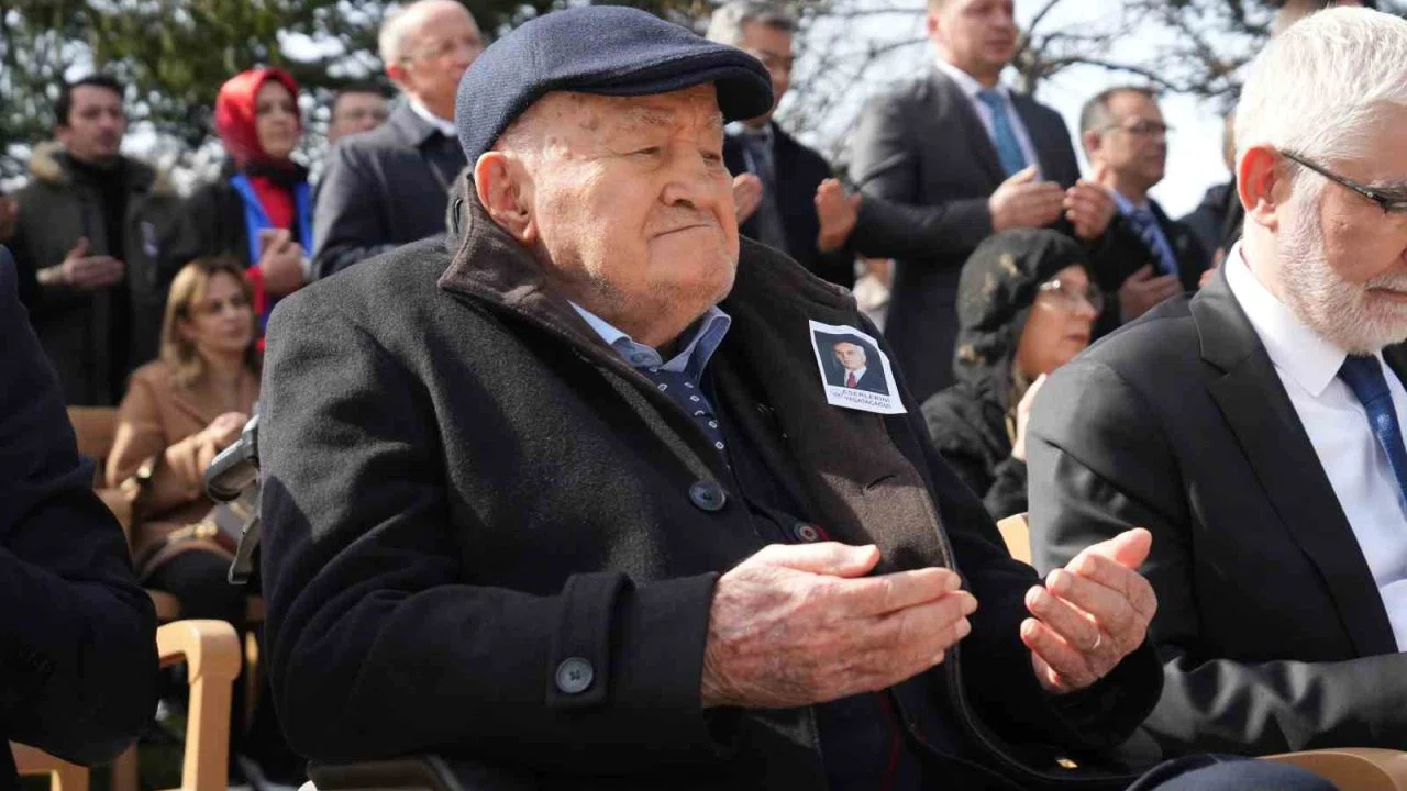 ‘Bolu’nun Babası’ İzzet Baysal vefatının 26’ncı yılında dualarla anıldı