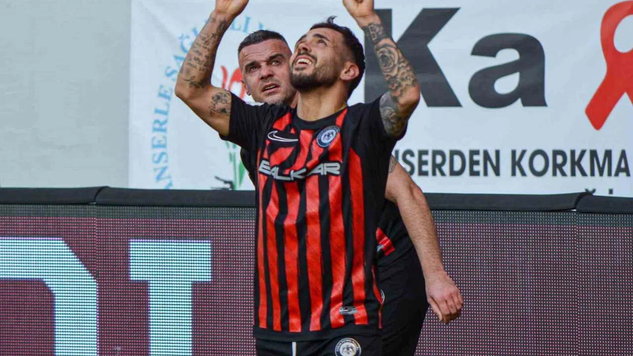 Çorum FK, Uğur Uçar yönetiminde 7 maçtan 7 galibiyetle ayrıldı