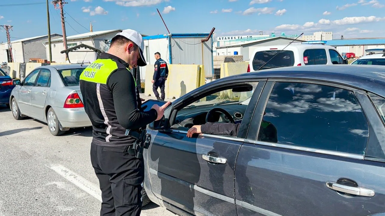 Çorum’da polis ekipleri bayram öncesi denetimlerini arttırdı