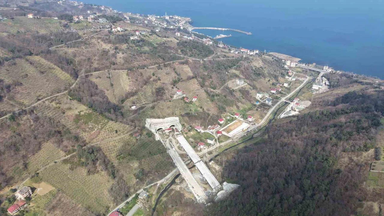 Dev viyadükler yükseliyor: Trabzon’da ulaşım dönüşüyor