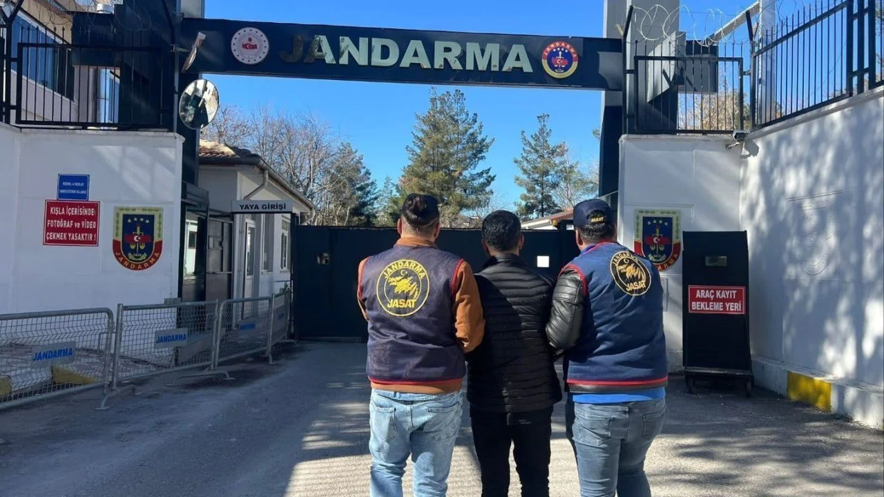 Diyarbakır’da haklarında kesinleşmiş hapis cezası bulunan 111 kişi yakalandı