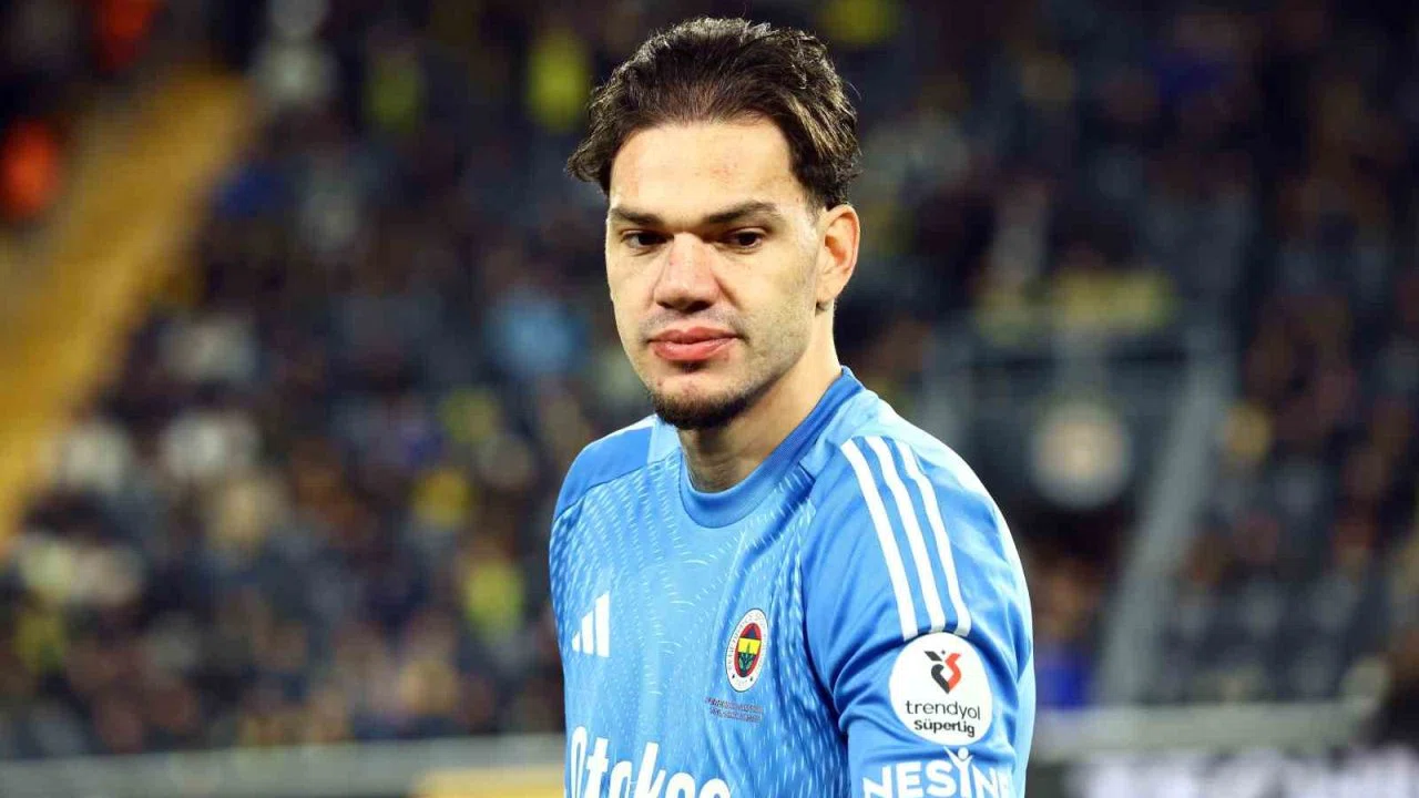 Ederson cezalı duruma düştü