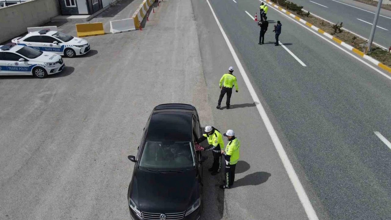 Erzincan’da bayram tatilinde 11 bin 611 araç denetlendi