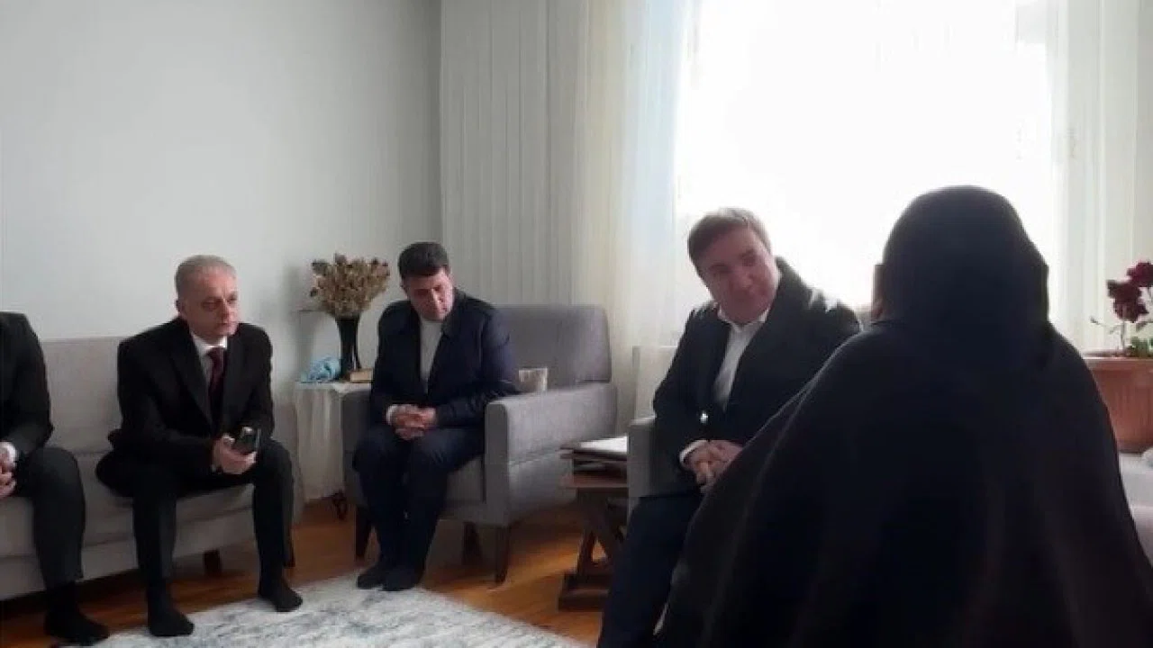 Erzincan’da bir anne ve kızının hayatına dokunan ziyaret