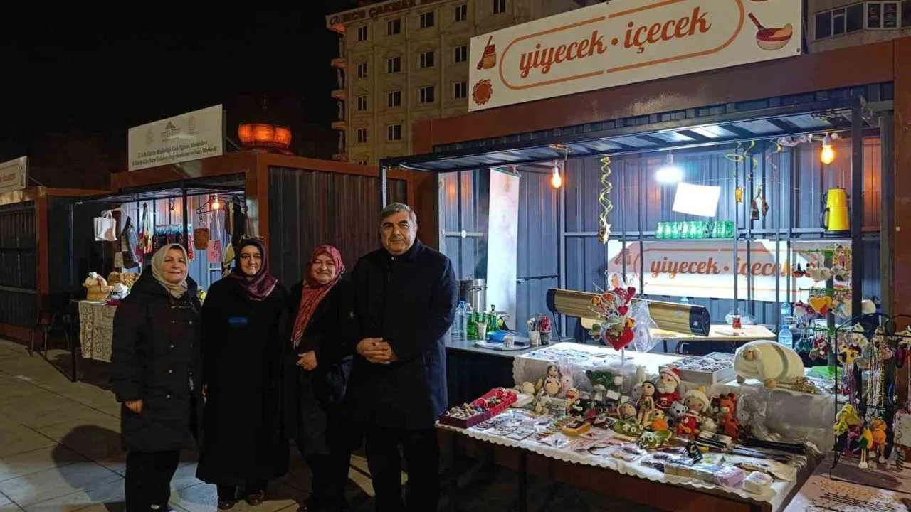Halk Eğitim Merkezi stantları Ramazan’da da hizmet veriyor